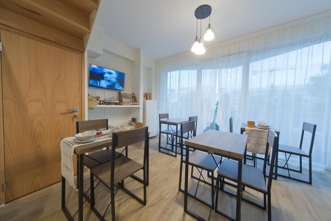 Slow Chic Apartment Beb Policlinico 墨西拿 外观 照片